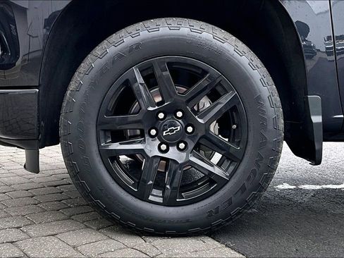 Used 2023 Chevrolet Silverado 1500 RST image 32