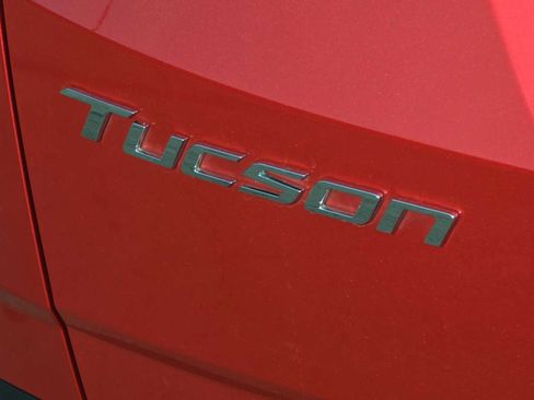 Used 2022 Hyundai Tucson Limited image 11