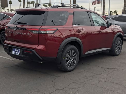 New 2026 Nissan Pathfinder SV image 2