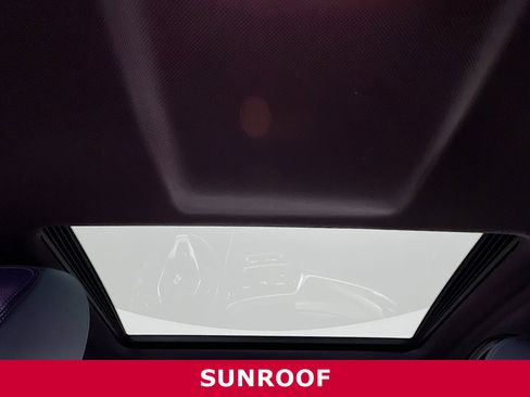 Used 2018 BMW 530e xDrive image 27