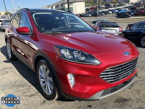 Used 2021 Ford Escape Titanium w/ Titanium Elite Package image 67