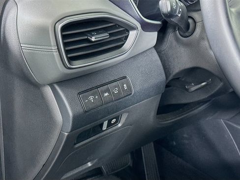 Certified 2023 Hyundai Santa Fe SEL AWD/4WD image 10
