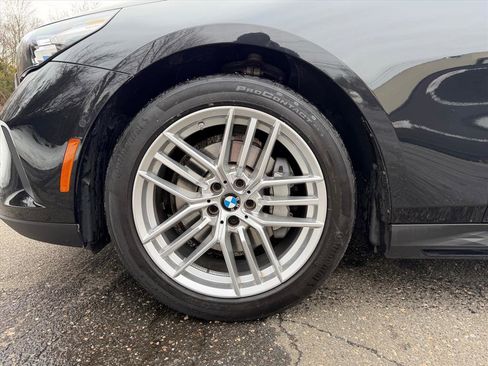 Used 2024 BMW 530i xDrive w/ Premium Package image 9