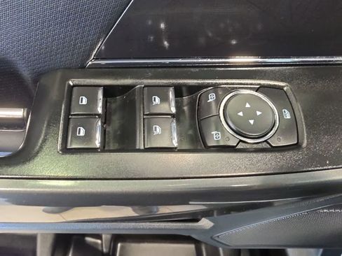 Used 2022 Ford F150 XLT w/ Equipment Group 302A High AWD/4WD image 17