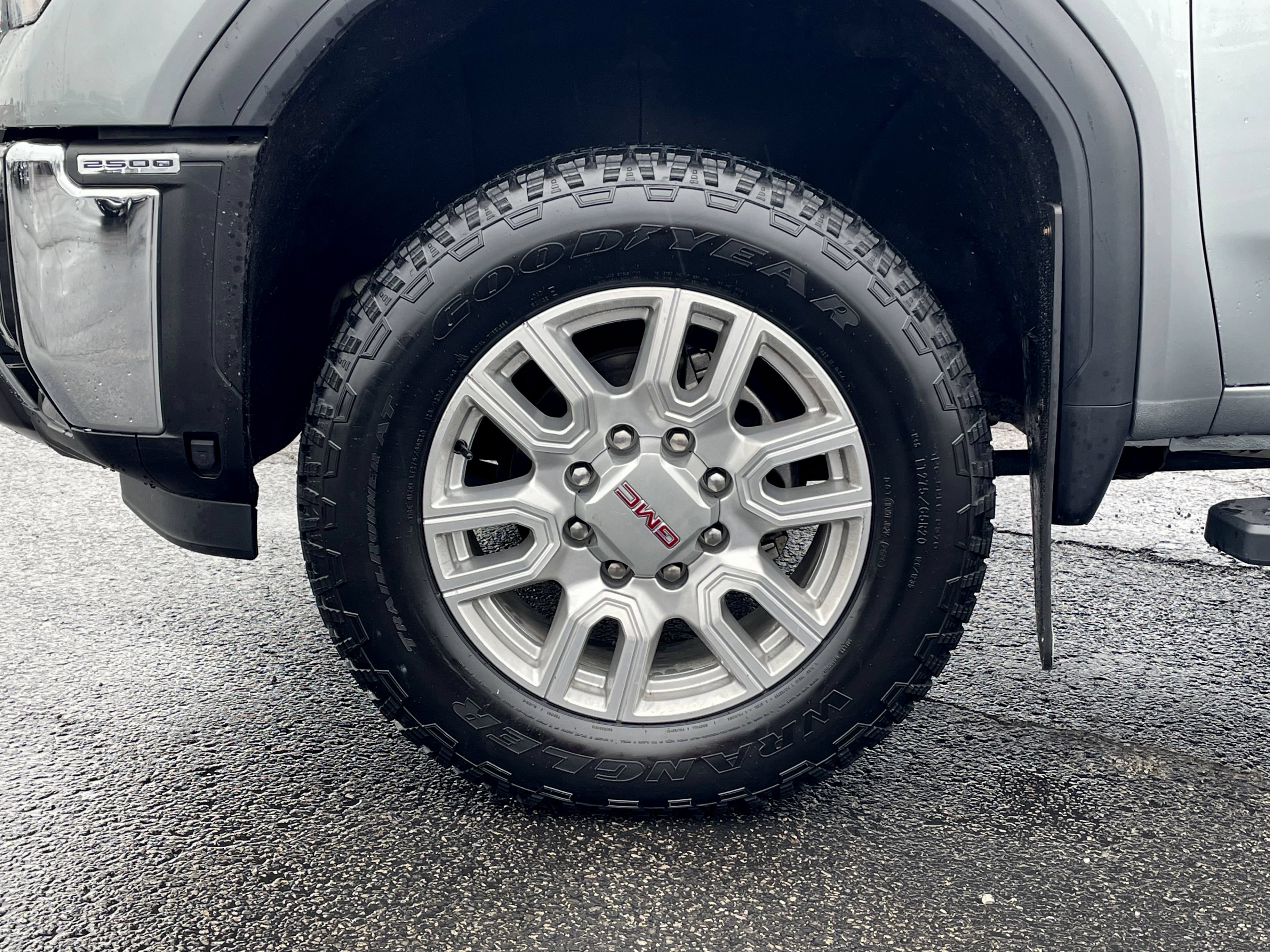 Certified 2024 GMC Sierra 2500 SLT w/ SLT Premium Package AWD/4WD image 14