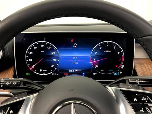 Certified 2024 Mercedes-Benz GLC 300 4MATIC image 13