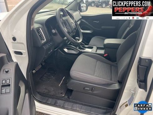 Used 2024 Nissan Frontier SV w/ Technology Package AWD/4WD image 11
