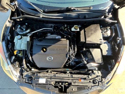 Used 2011 MAZDA MAZDA3 s Grand Touring image 24