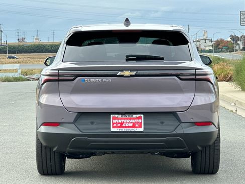 New 2026 Chevrolet Equinox EV LT image 5