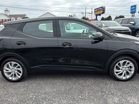 New 2027 Chevrolet Bolt LT w/ Comfort Package FWD image 4