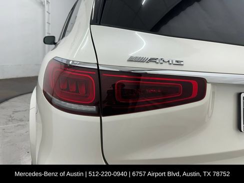 Certified 2021 Mercedes-Benz GLS 63 AMG 4MATIC image 11