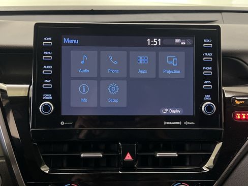 Used 2024 Toyota Camry XSE FWD image 17