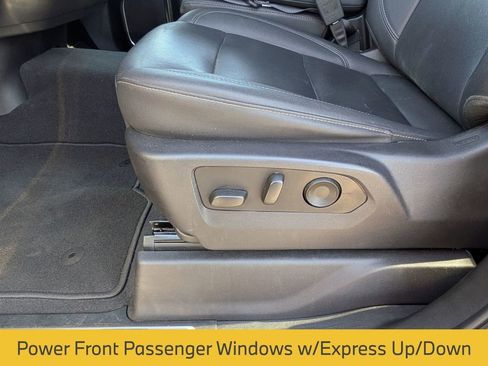 Used 2024 GMC Sierra 1500 SLT image 15