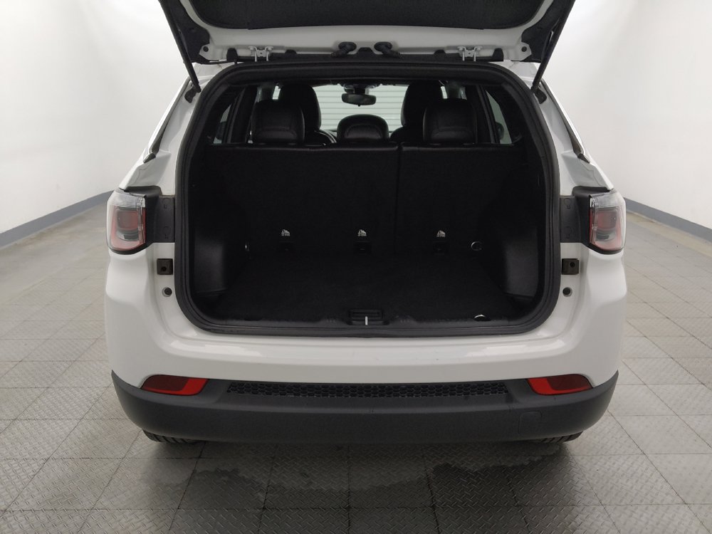 Used 2023 Jeep Compass Latitude AWD/4WD image 29