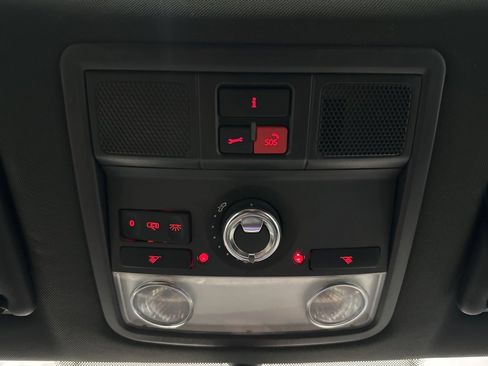 Used 2019 Volkswagen Beetle 2.0T Final Edition SEL image 31