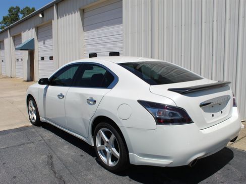 Used 2014 Nissan Maxima 3.5 SV w/ SV Value Package FWD image 4