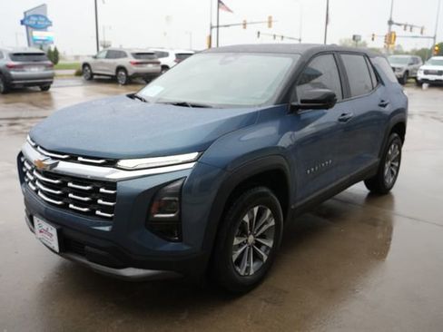 New 2026 Chevrolet Equinox LT w/ Convenience Package II AWD/4WD image 31