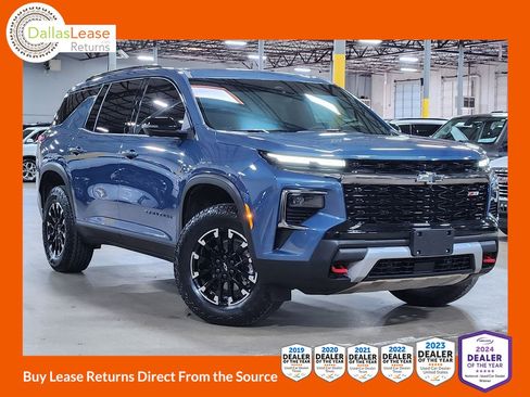 Used 2024 Chevrolet Traverse Z71 AWD/4WD image 1