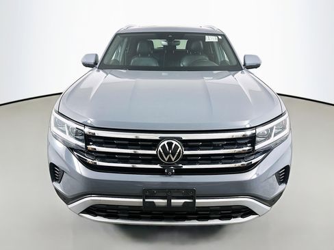 Used 2020 Volkswagen Atlas Cross Sport SEL Premium image 2