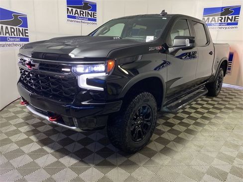 Used 2023 Chevrolet Silverado 1500 ZR2 w/ Technology Package image 14
