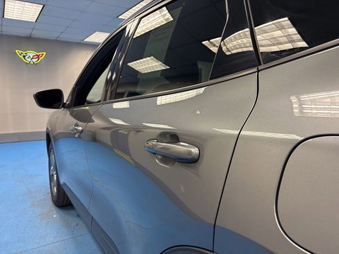 Used 2025 Ford Escape ST-Line image 17