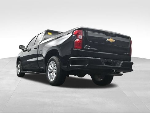 Used 2025 Chevrolet Silverado 1500 Custom RWD image 13