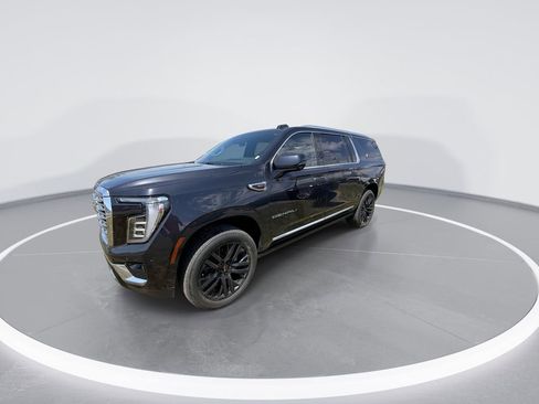 New 2026 GMC Yukon XL Denali w/ Denali Reserve Package AWD/4WD image 4