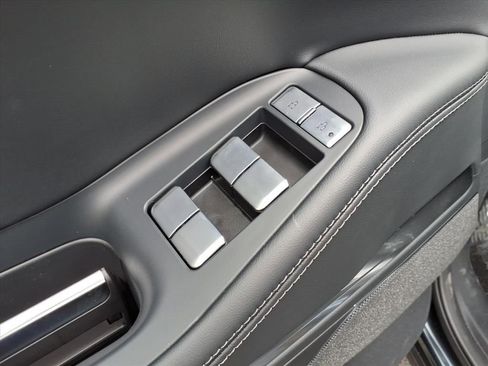 New 2025 Lincoln Navigator Reserve w/ Jet Appearance Package image 16