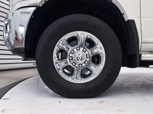 Used 2016 RAM 2500 Laramie AWD/4WD image 11