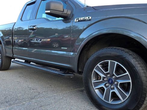 Used 2017 Ford F150 XLT w/ Equipment Group 302A Luxury AWD/4WD image 17