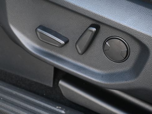 New 2026 Ford Ranger XLT w/ Equipment Group 301A High image 33