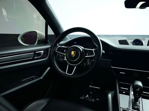 Used 2021 Porsche Cayenne GTS image 41