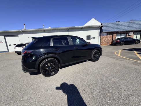 Used 2024 Honda HR-V Sport image 10
