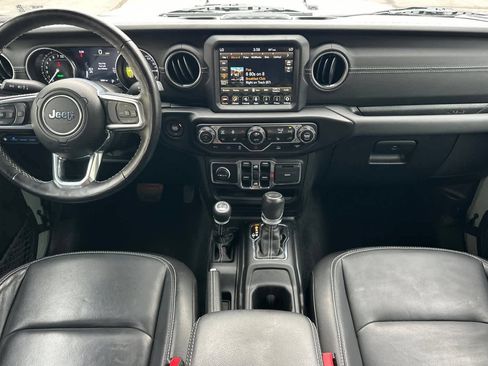 Used 2023 Jeep Wrangler Unlimited Sahara w/ Cold Weather Group AWD/4WD image 3