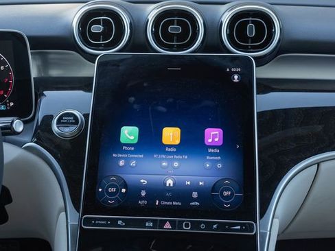 Certified 2025 Mercedes-Benz GLE 450 GLE 450 image 25