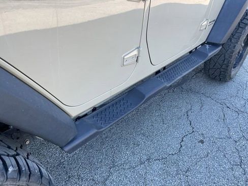 Used 2018 Jeep Wrangler Unlimited Sport AWD/4WD image 24