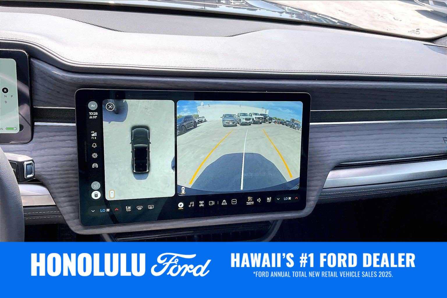 Used 2026 Rivian R1S Adventure Dual AWD/4WD image 26