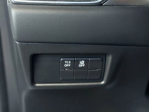 Used 2019 MAZDA CX-5 Touring image 23