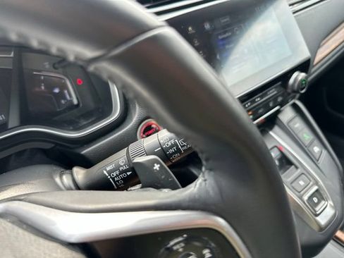 Used 2022 Honda CR-V Touring image 11