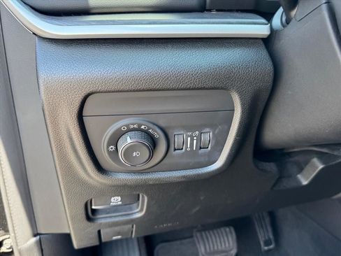 Used 2021 Jeep Grand Cherokee L Limited w/ Trailer Tow Group (B) AWD/4WD image 23