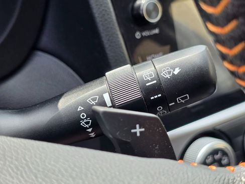 Used 2017 Subaru Crosstrek 2.0i Limited image 46