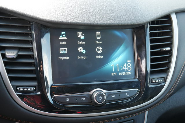Used 2017 Chevrolet Trax LT FWD image 18