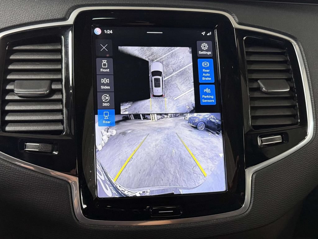 Used 2025 Volvo XC90 T8 Plus w/ Protection Package Premier AWD/4WD image 7