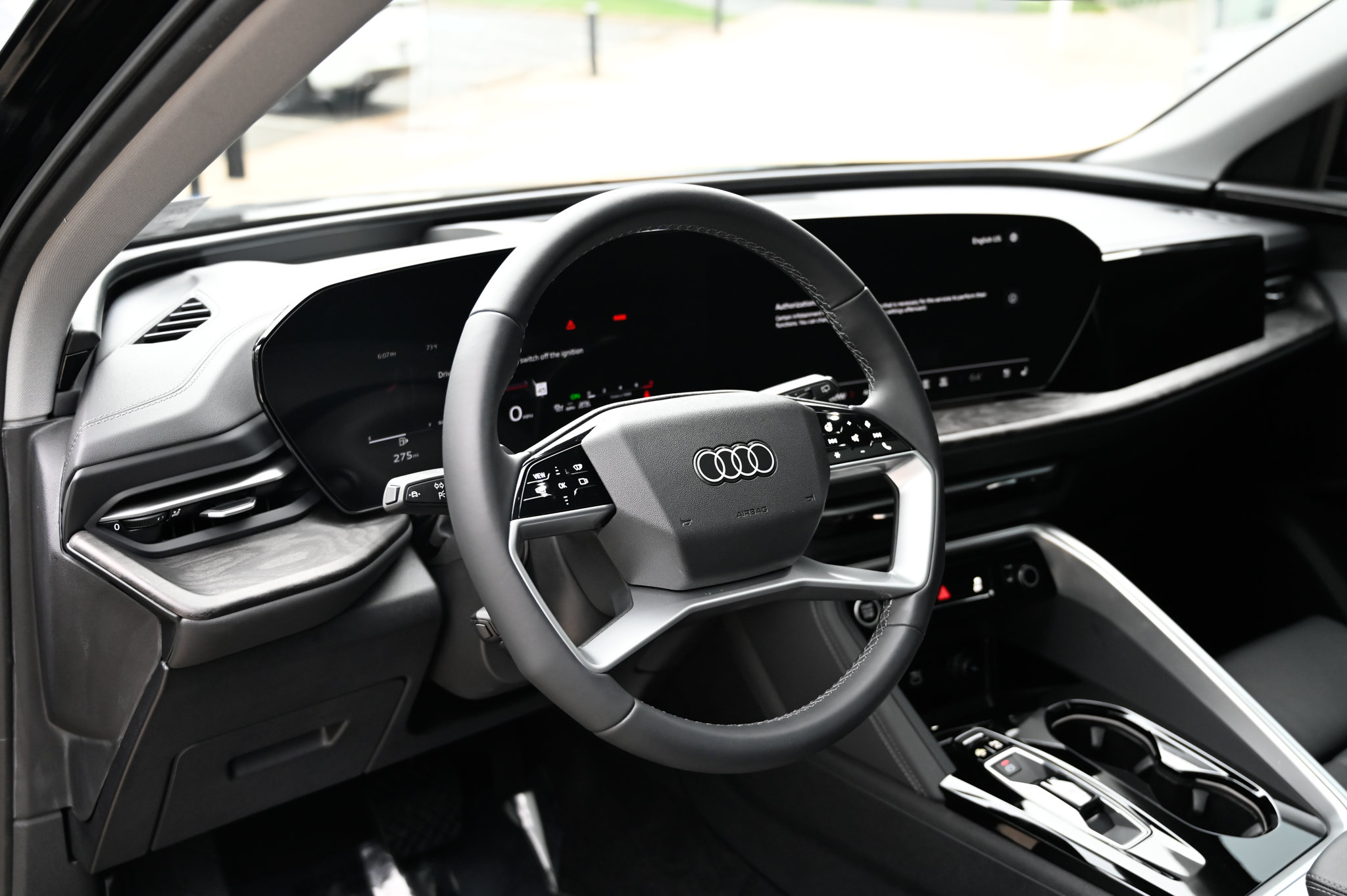 Used 2025 Audi Q5 Premium Plus AWD/4WD image 16