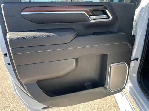 New 2025 GMC Sierra 2500 Denali w/ Denali Reserve Package image 22