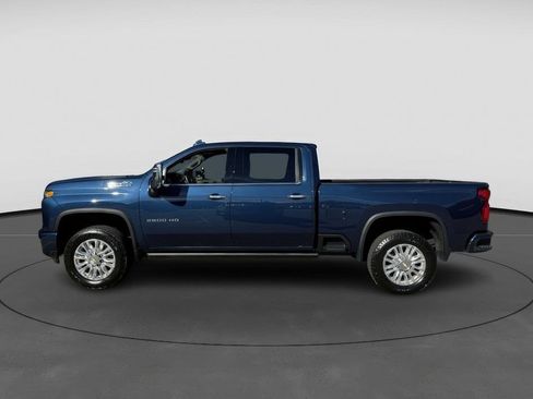 Certified 2022 Chevrolet Silverado 2500 High Country w/ Z71 Off-Road Package image 3