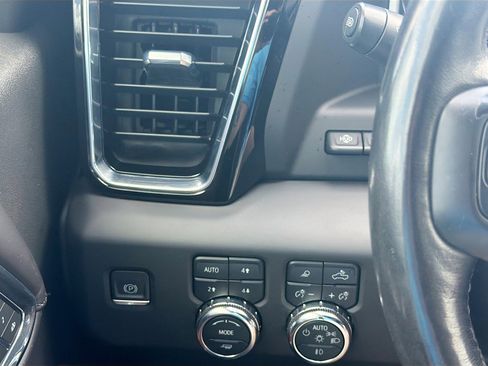 Used 2024 GMC Sierra 2500 Denali Ultimate w/ Max Trailering Package image 35