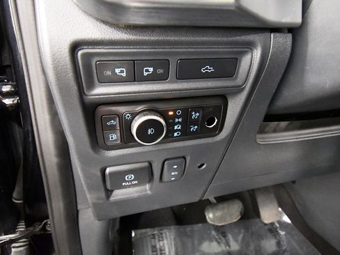 Used 2023 Ford F150 Lariat w/ Equipment Group 502A High AWD/4WD image 20