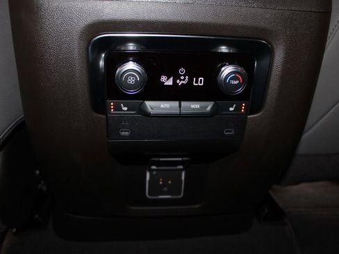 New 2026 GMC Yukon XL Elevation w/ Elevation Premium Package image 25