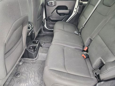 Certified 2021 Jeep Wrangler Unlimited Sport image 31